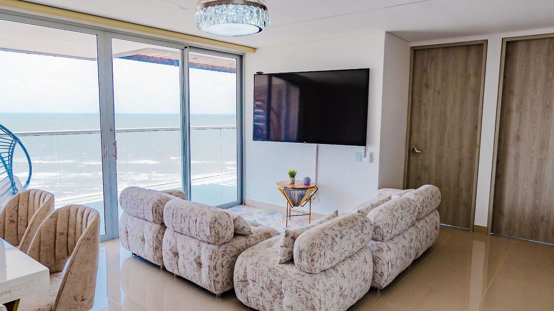 Apartamento U-go Ocean Drive: Apto Moderno Con Balcón Y Mar