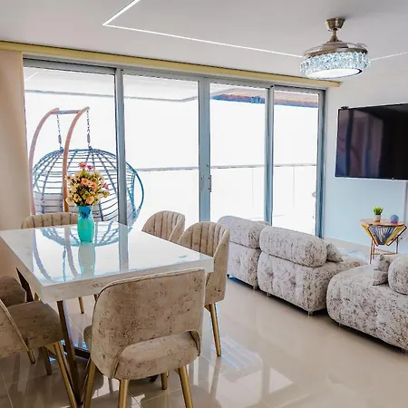 U-go Elegante Apto En Crespo Con Vista Al Océano Apartamento *