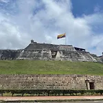 U-GO Elegante Apto en Crespo con Vista al Océano